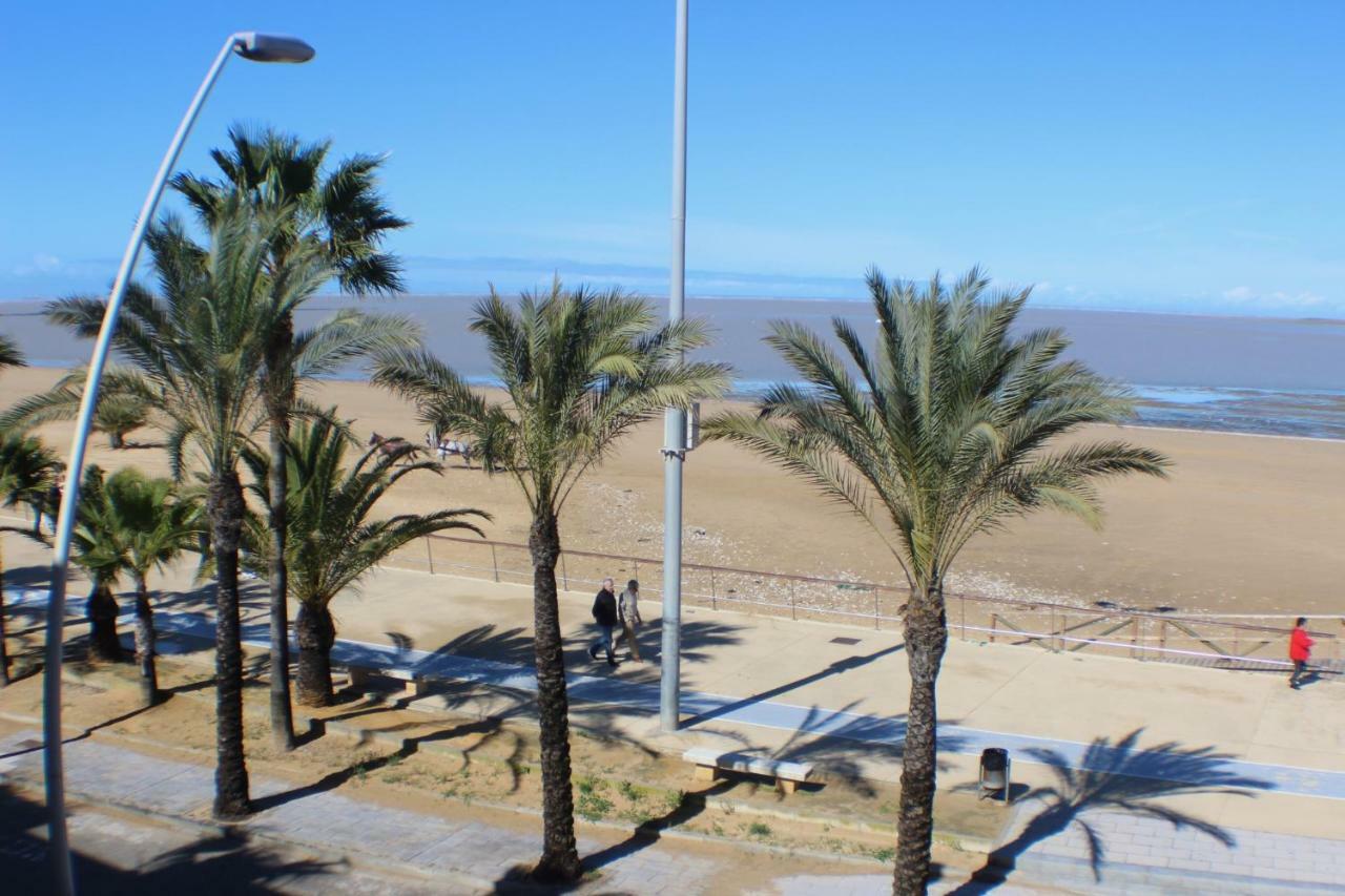 Piso En La Playa De Sanlucar Appartement Sanlúcar de Barrameda Buitenkant foto